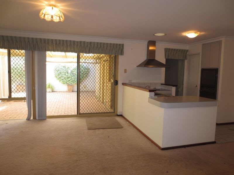 2/36 First Avenue, Claremont WA 6010