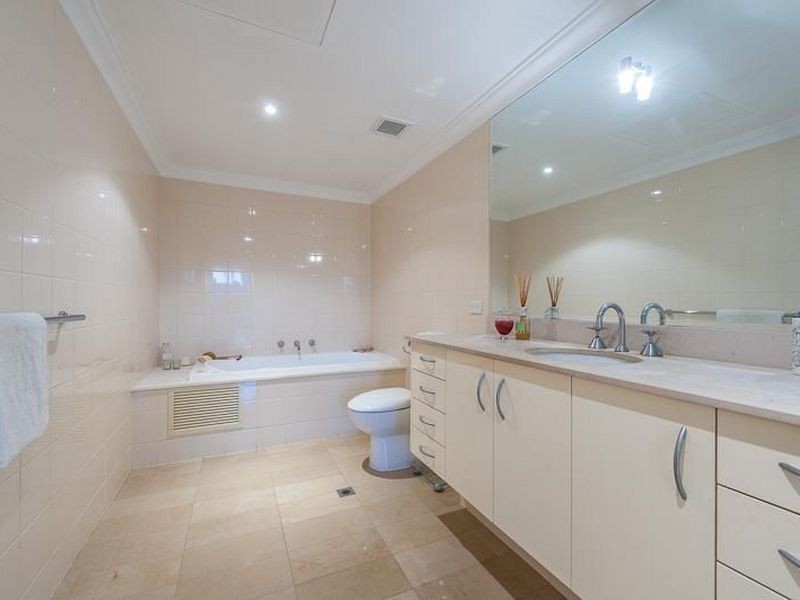 44/20 Royal Street, East Perth WA 6004