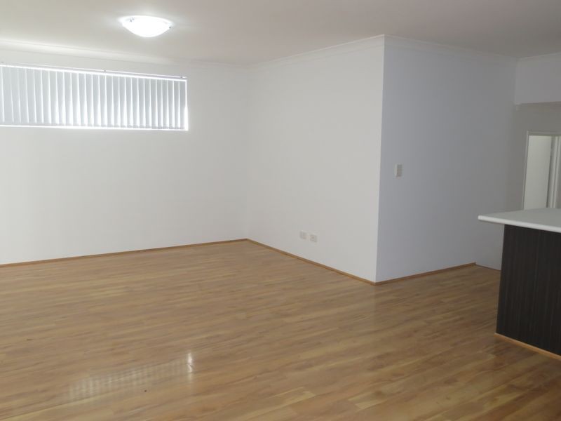 125C Wilmington Crescent, Balga WA 6061