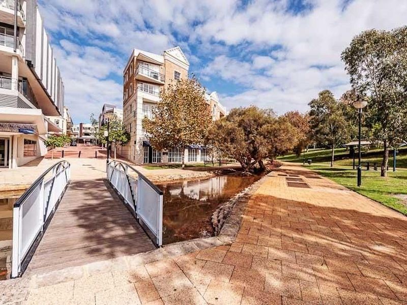 8/32 Eastbrook Terrace, East Perth WA 6004