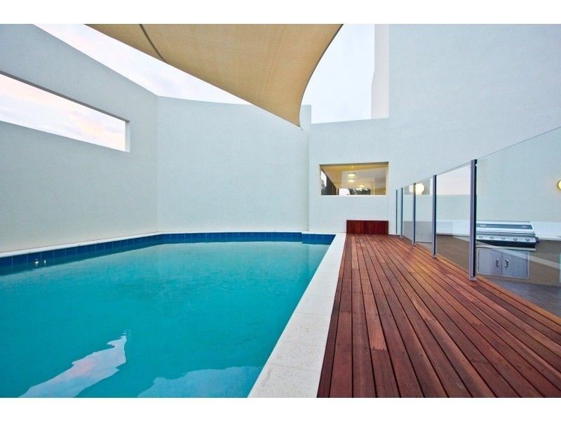 6/1 Tanunda Drive, Rivervale WA 6103