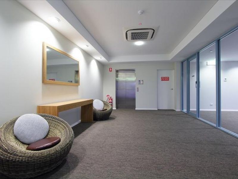 6/1 Tanunda Drive, Rivervale WA 6103