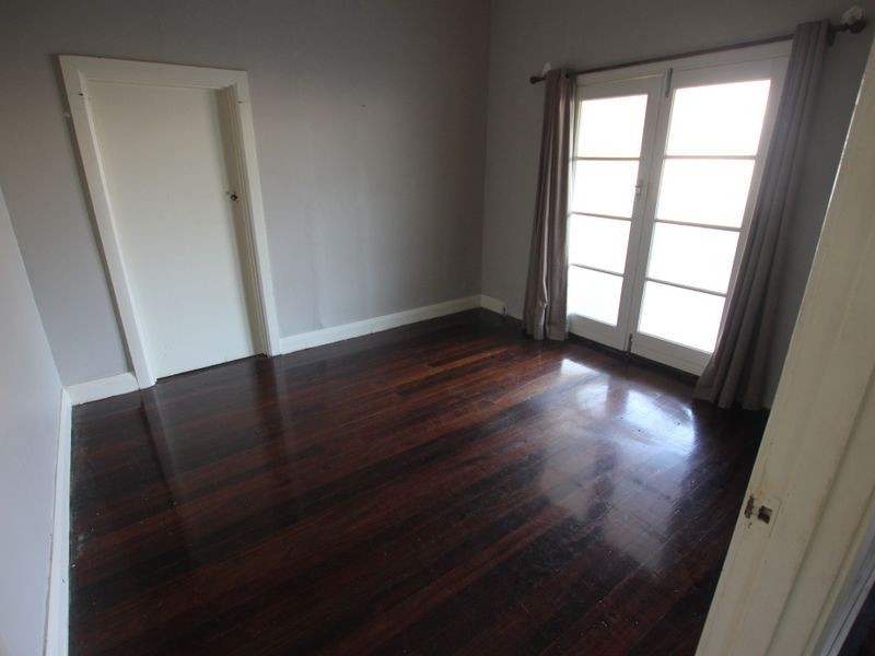 1 Rosebery Street, Bayswater WA 6053