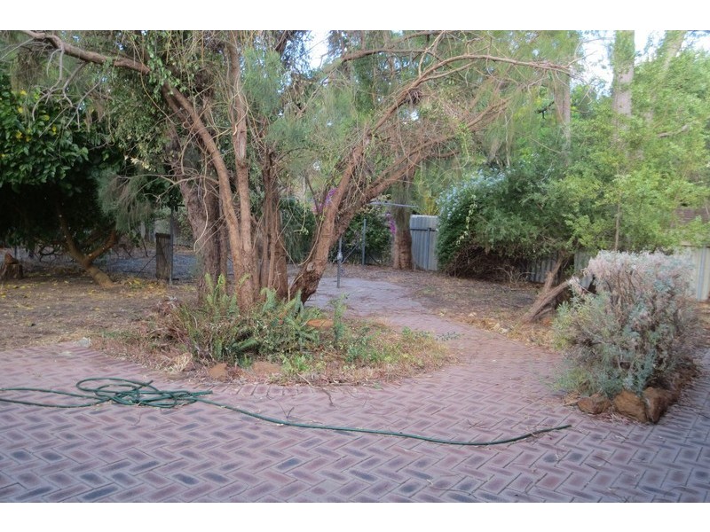 84 Grove Road, Lesmurdie WA 6076