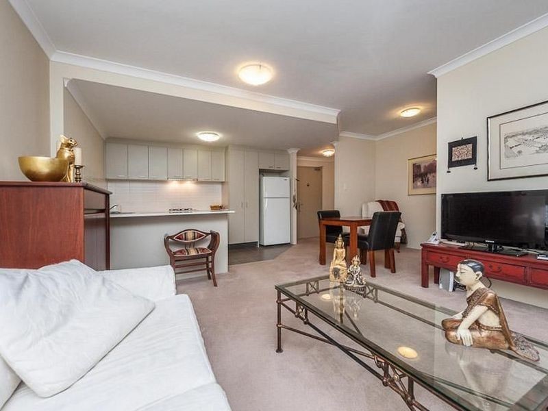 10/76 Newcastle Street, Perth WA 6000