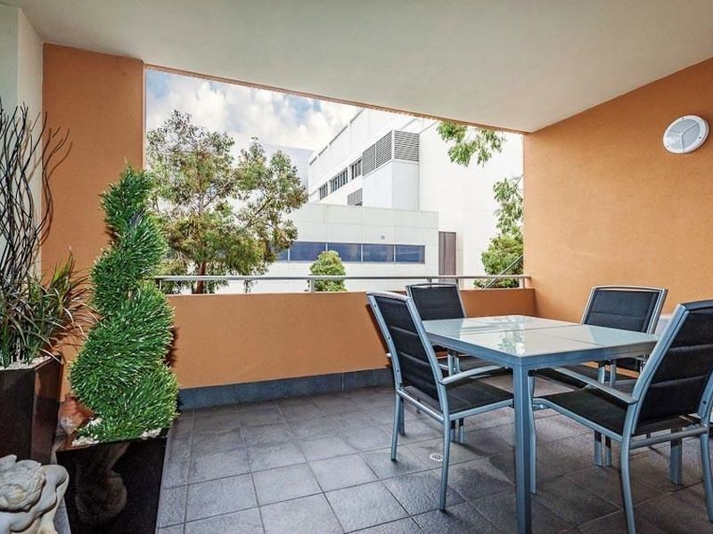 10/76 Newcastle Street, Perth WA 6000