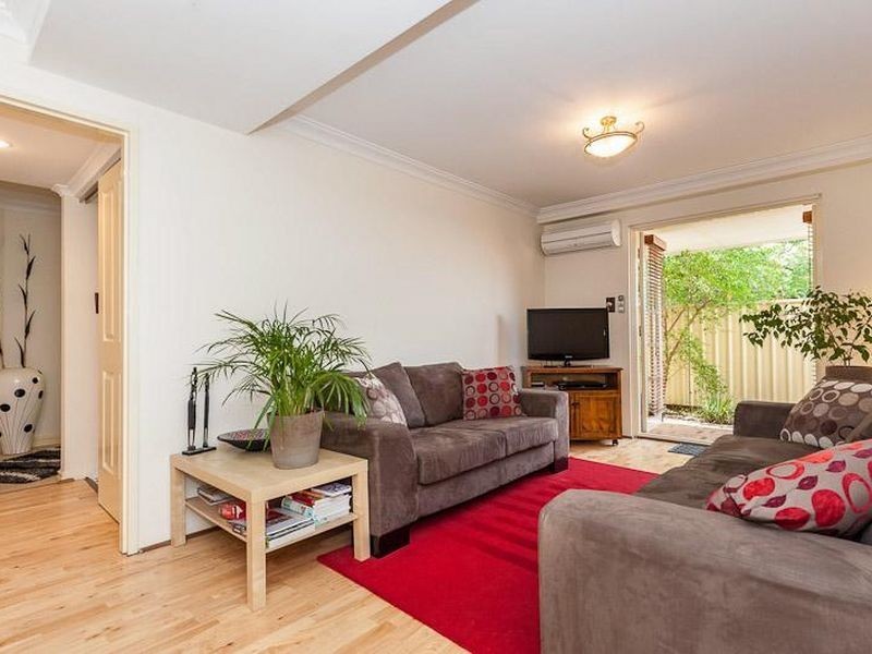 10/22 Nile Street, East Perth WA 6004