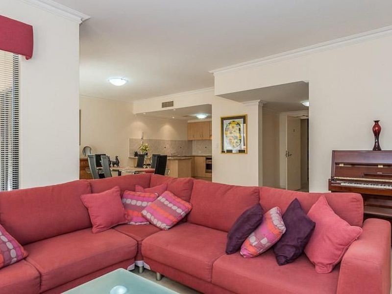 2/40 Victory Terrace, East Perth WA 6004