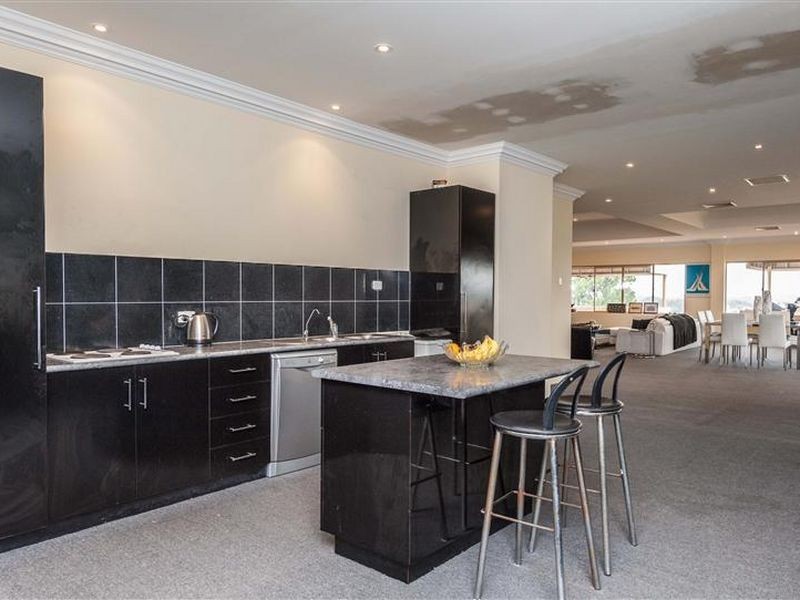 61/22 Nile Street, East Perth WA 6004