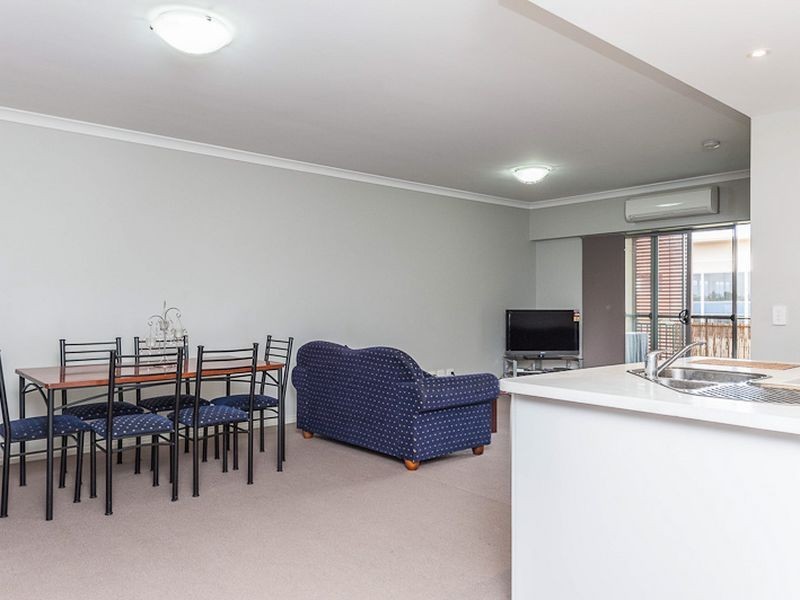 29/42 The Crescent, Midland WA 6056