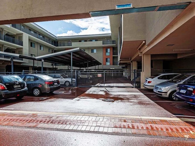 29/42 The Crescent, Midland WA 6056