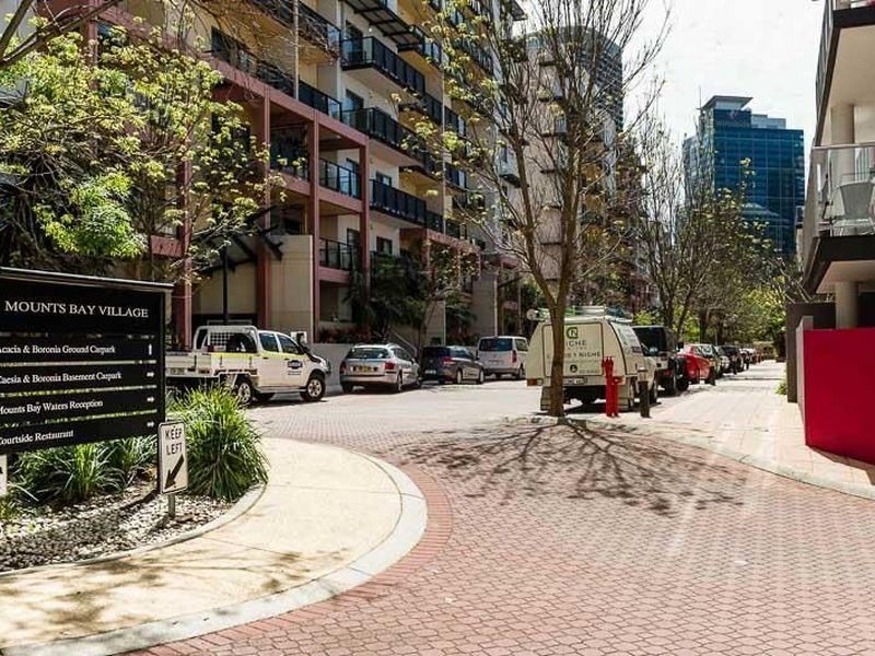 17/124 Mounts Bay Road, Perth WA 6000