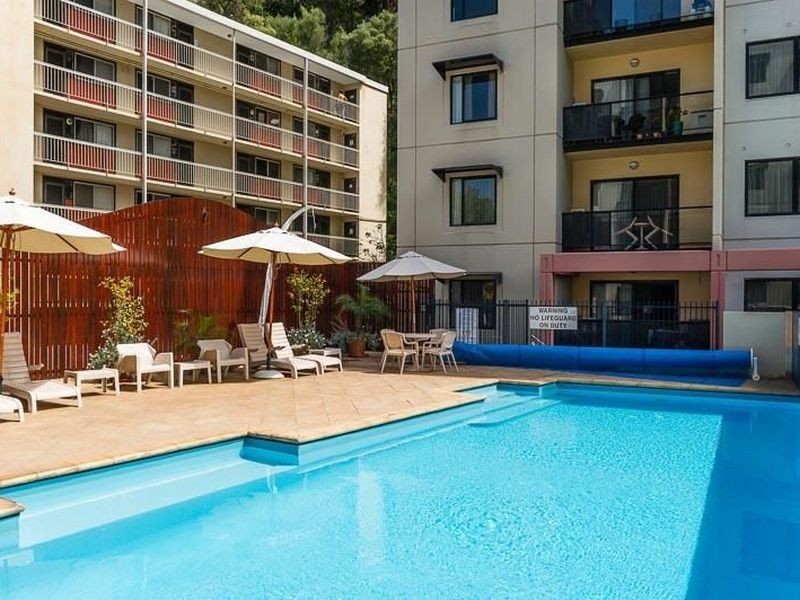 17/124 Mounts Bay Road, Perth WA 6000