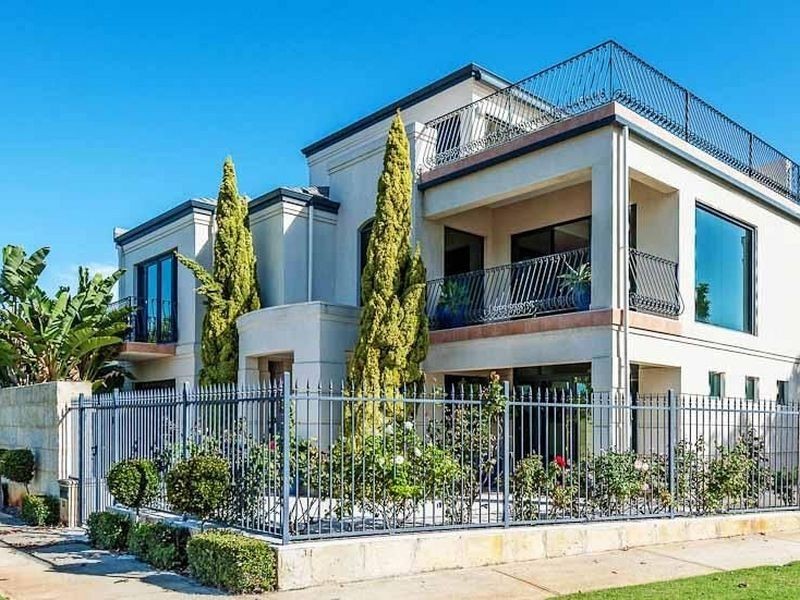 53 Joel Terrace, East Perth WA 6004