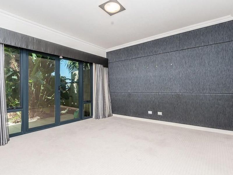 53 Joel Terrace, East Perth WA 6004