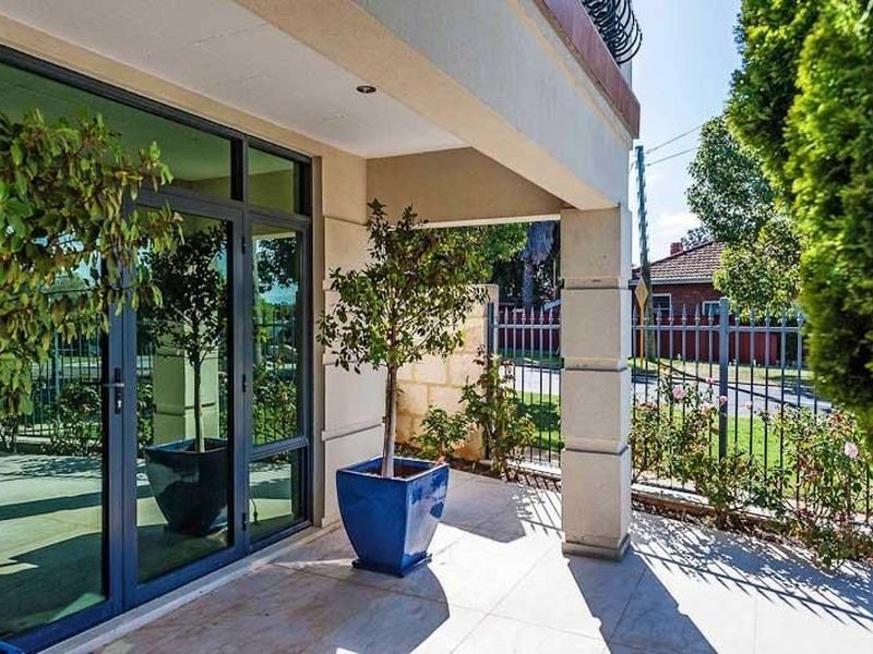 53 Joel Terrace, East Perth WA 6004