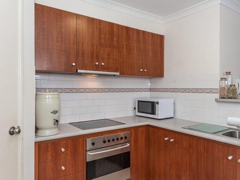 3/27 Eastbrook Terrace, East Perth WA 6004