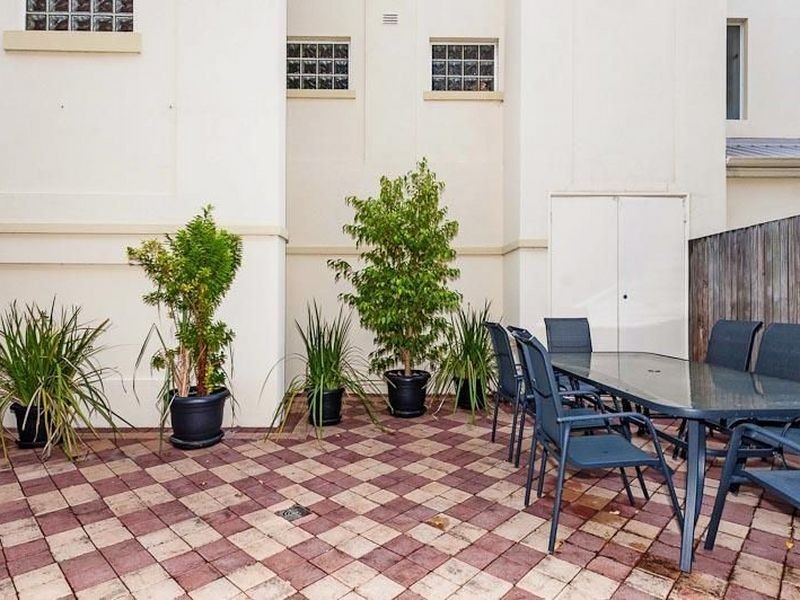 3/27 Eastbrook Terrace, East Perth WA 6004