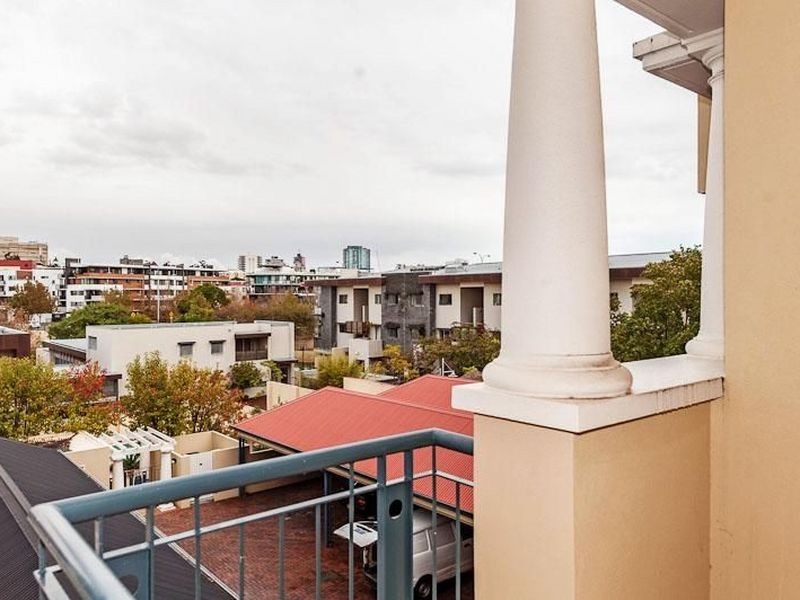 10/39 Brown Street, East Perth WA 6004