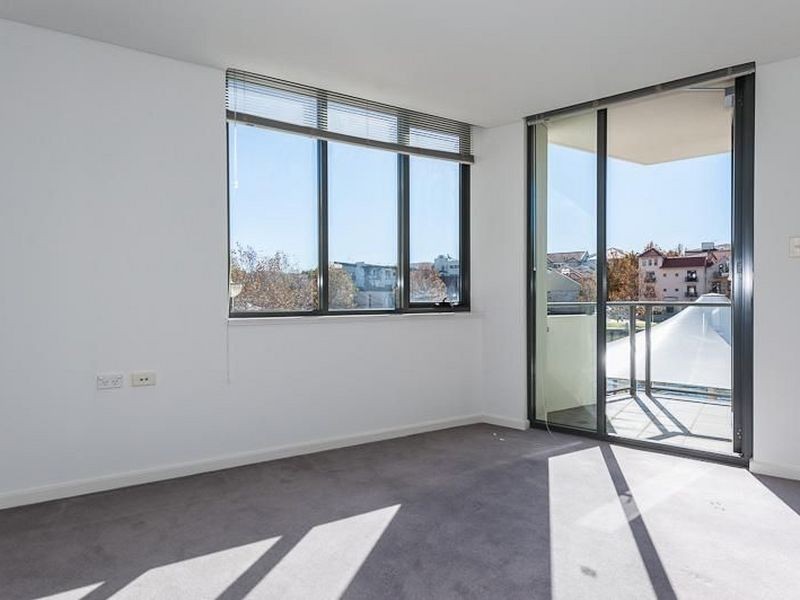 1/50 Royal Street, East Perth WA 6004