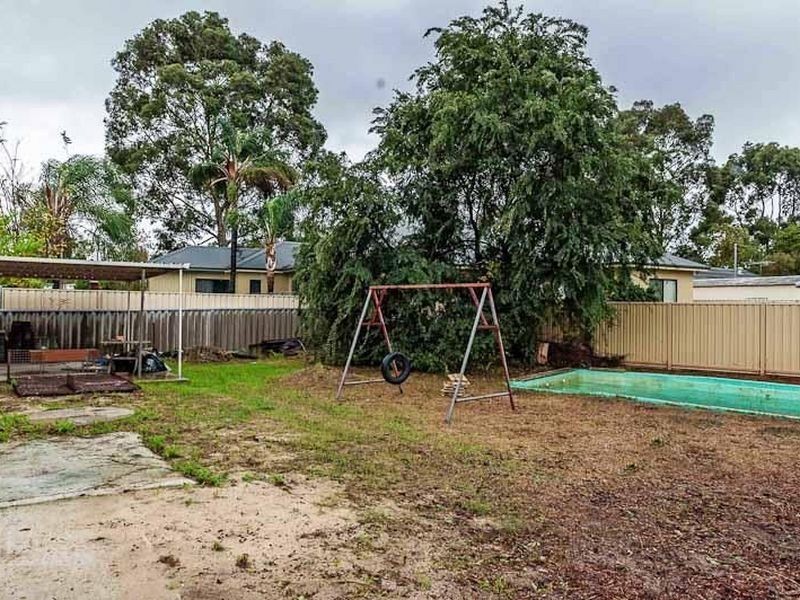 19 Wynne Street, Hazelmere WA 6055
