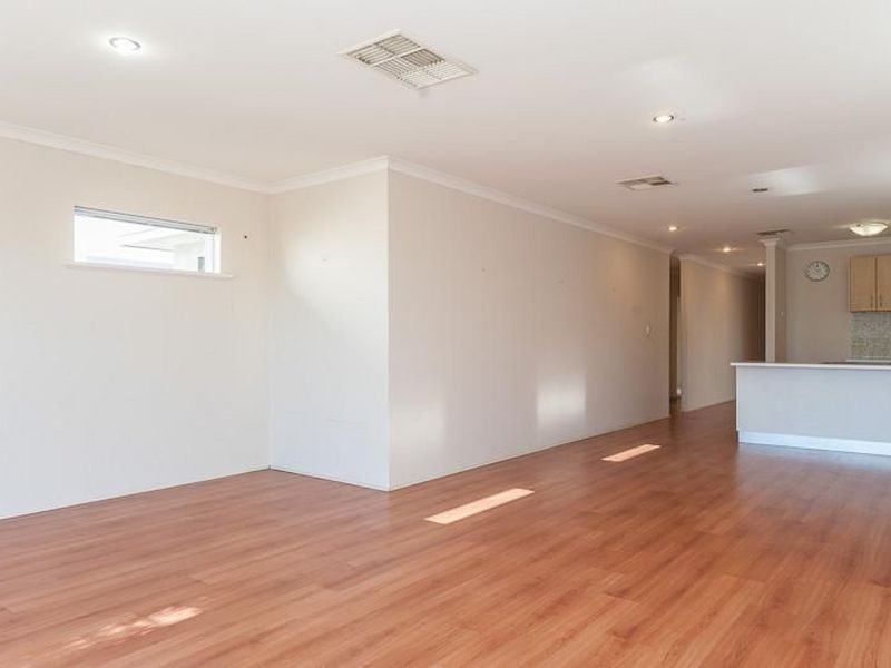 42B Ellam Street, St James WA 6102