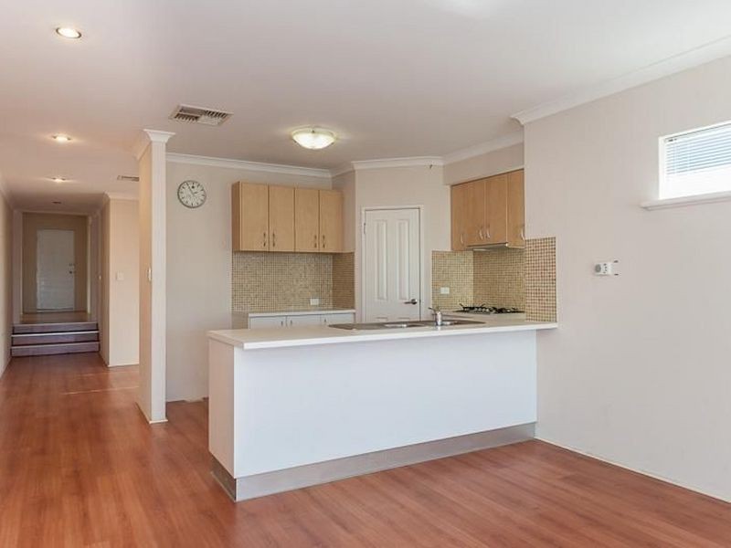 42B Ellam Street, St James WA 6102