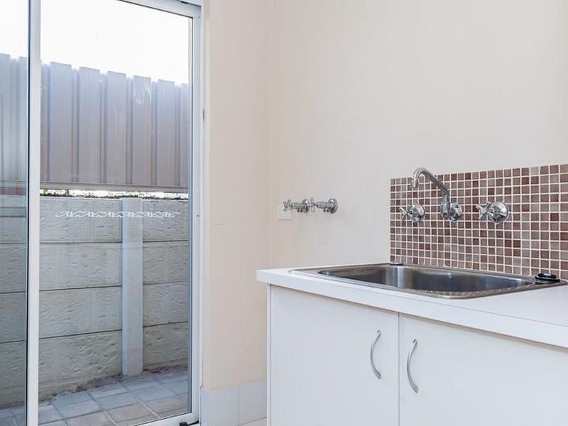 42B Ellam Street, St James WA 6102