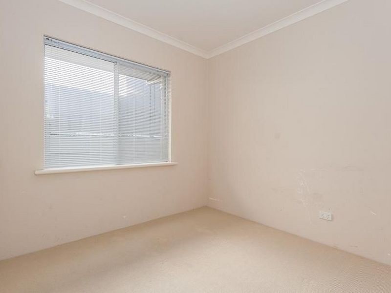 42B Ellam Street, St James WA 6102