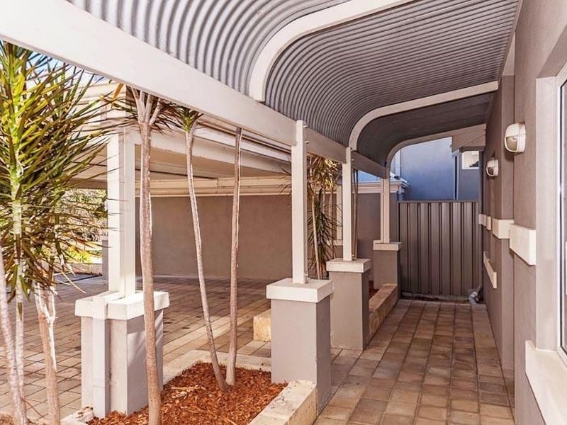 42B Ellam Street, St James WA 6102