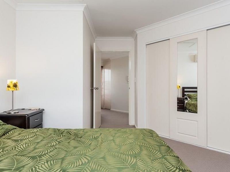 18/32 Eastbrook Terrace, East Perth WA 6004