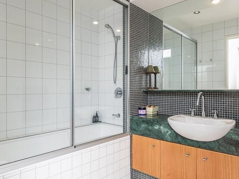 20/1 Henry Lawson Walk, East Perth WA 6004