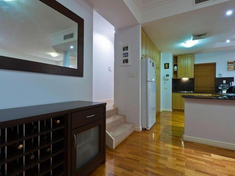 30 Tully Road, East Perth WA 6004