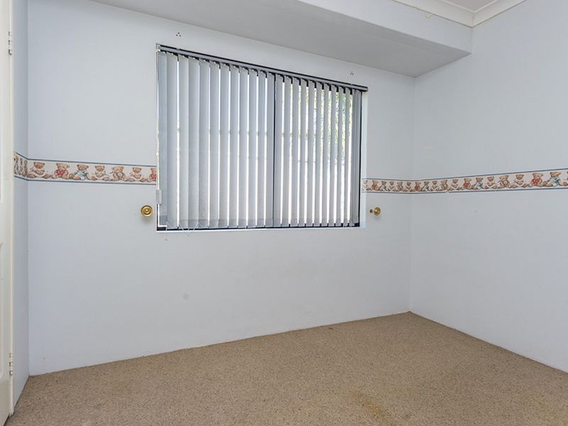 10 Beeston Crescent, Marangaroo WA 6064
