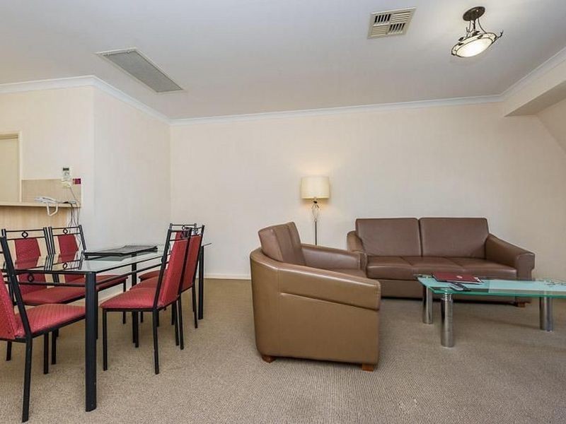 53/11 Regal Place, East Perth WA 6004