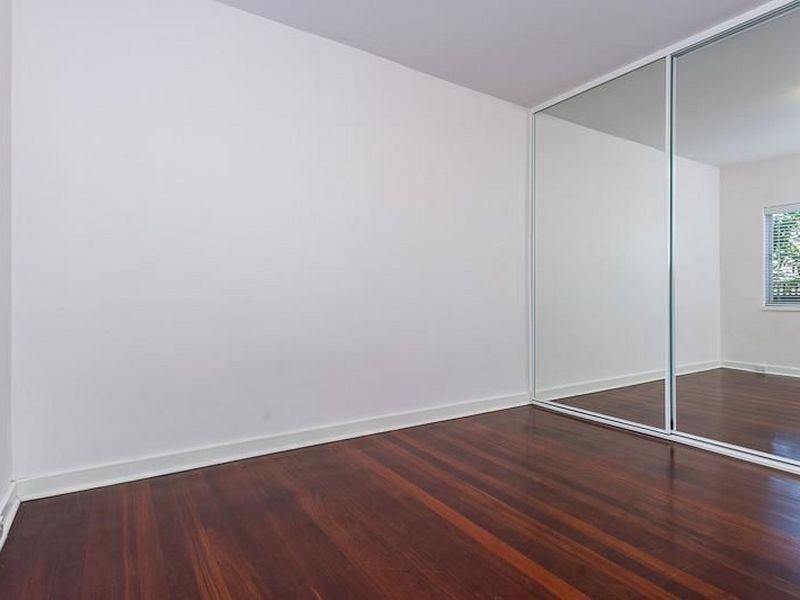 5/57 Park Street, Como WA 6152