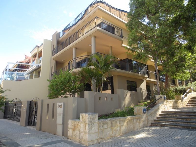 32 Victory Terrace, East Perth WA 6004