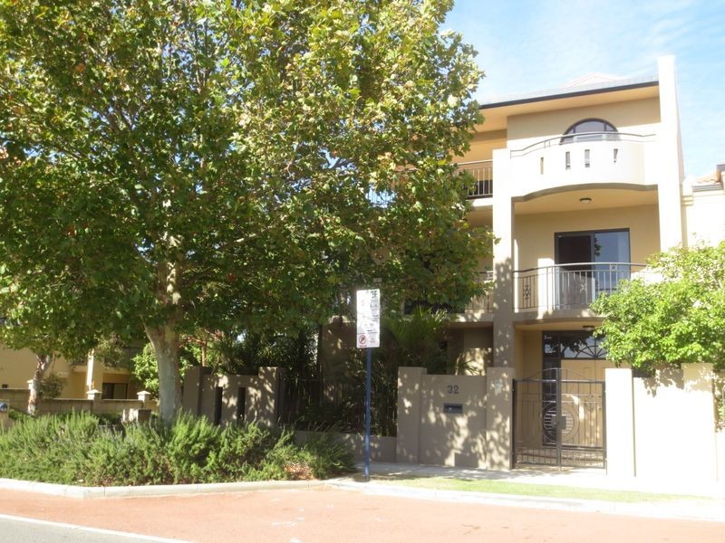 32 Victory Terrace, East Perth WA 6004
