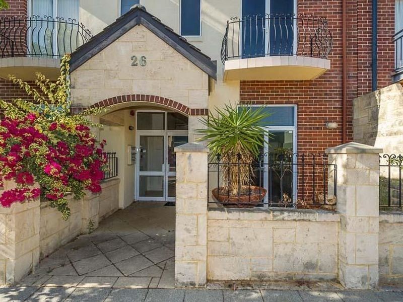 2/26 Kensington Street, East Perth WA 6004