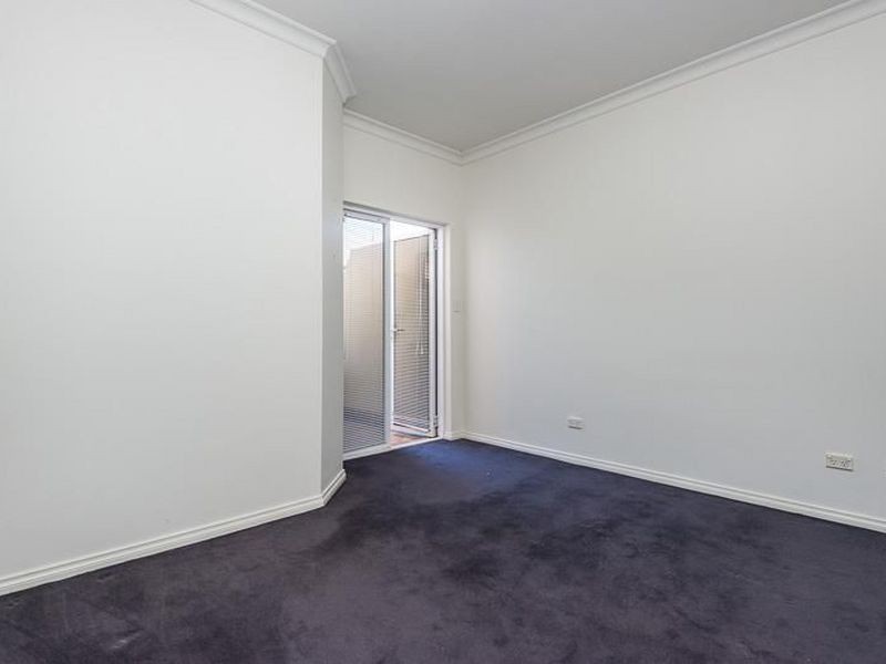 2/26 Kensington Street, East Perth WA 6004
