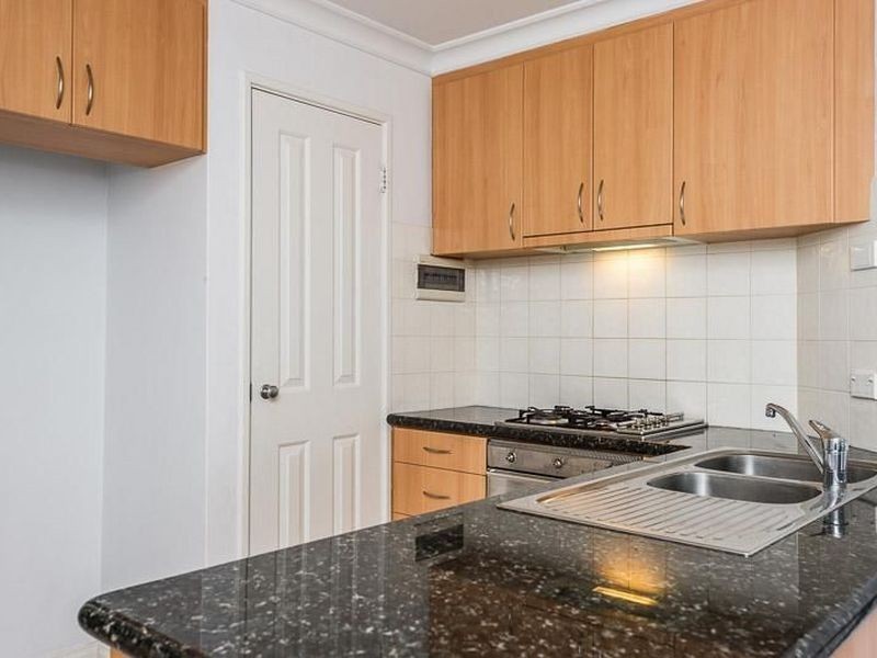 2/26 Kensington Street, East Perth WA 6004