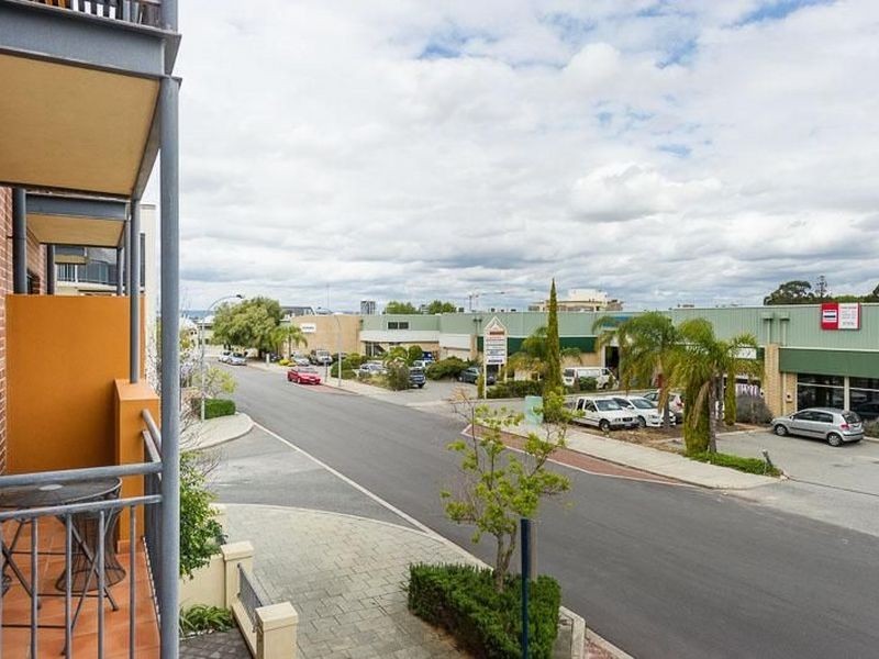 2/26 Kensington Street, East Perth WA 6004
