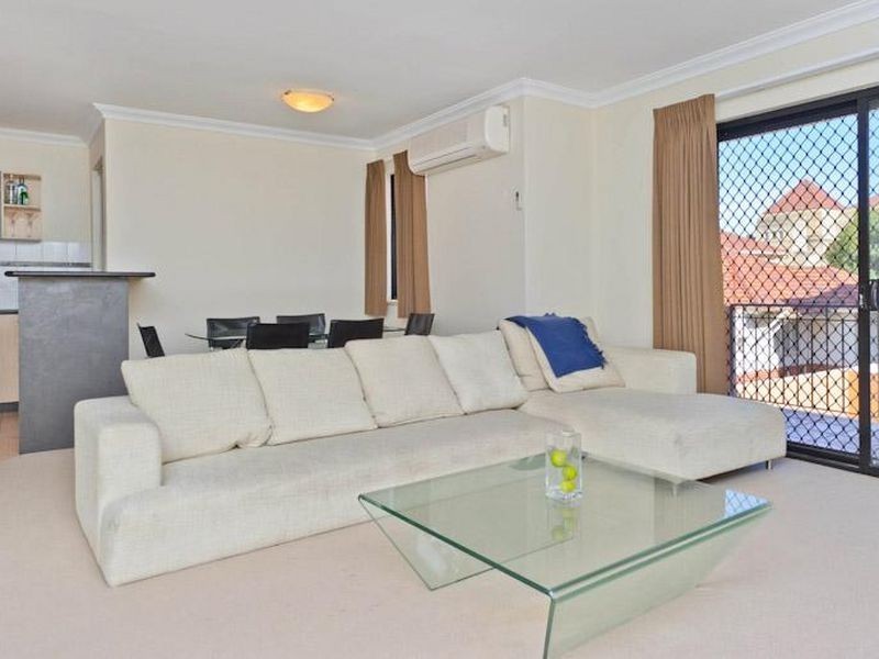 10/28 Bronte Street, East Perth WA 6004