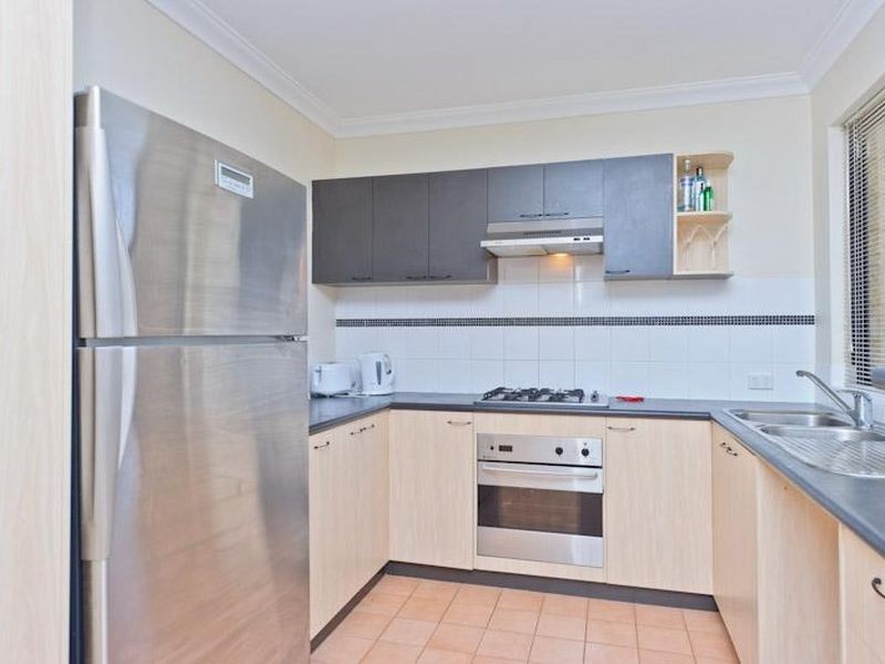 10/28 Bronte Street, East Perth WA 6004