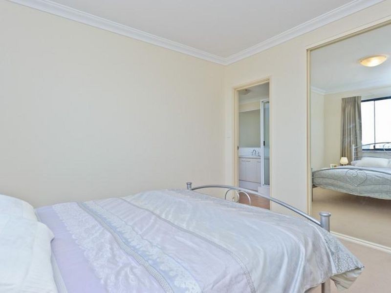 10/28 Bronte Street, East Perth WA 6004