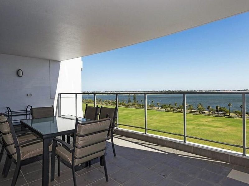 43/132 Terrace Road, Perth WA 6000