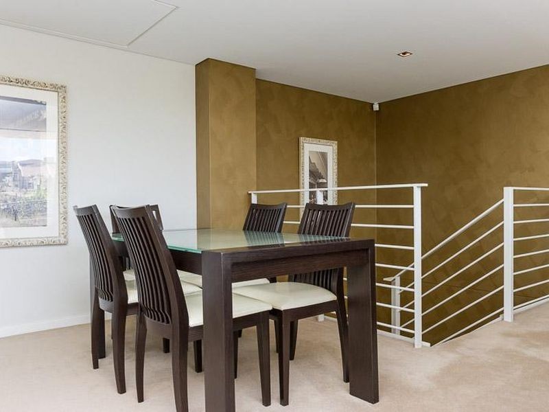 2/50 Royal Street, East Perth WA 6004