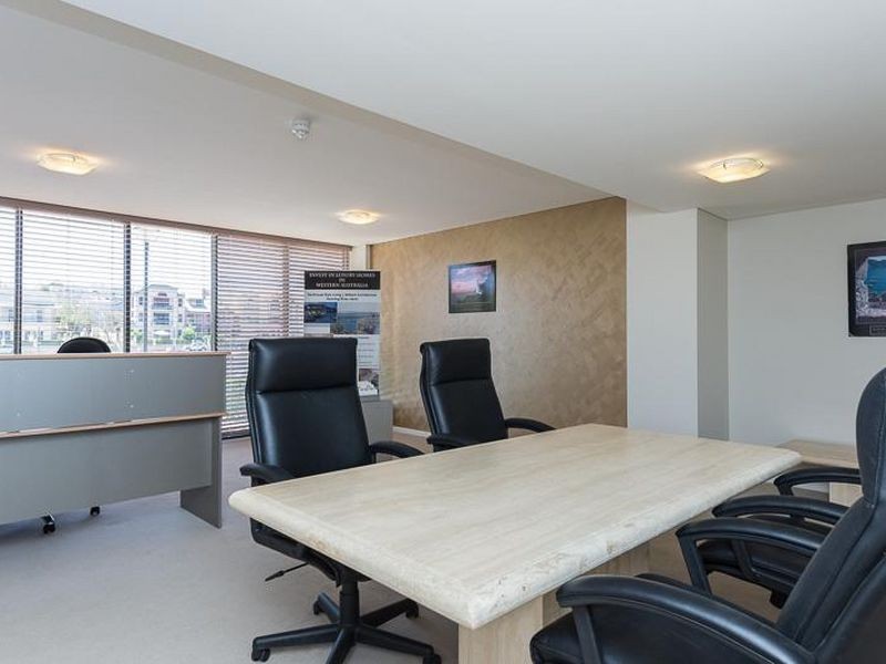 2/50 Royal Street, East Perth WA 6004