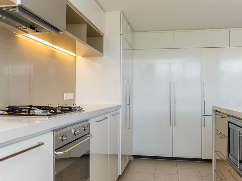 2/50 Royal Street, East Perth WA 6004