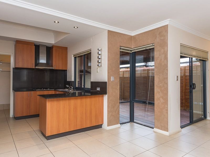 284A McDonald Street, Yokine WA 6060